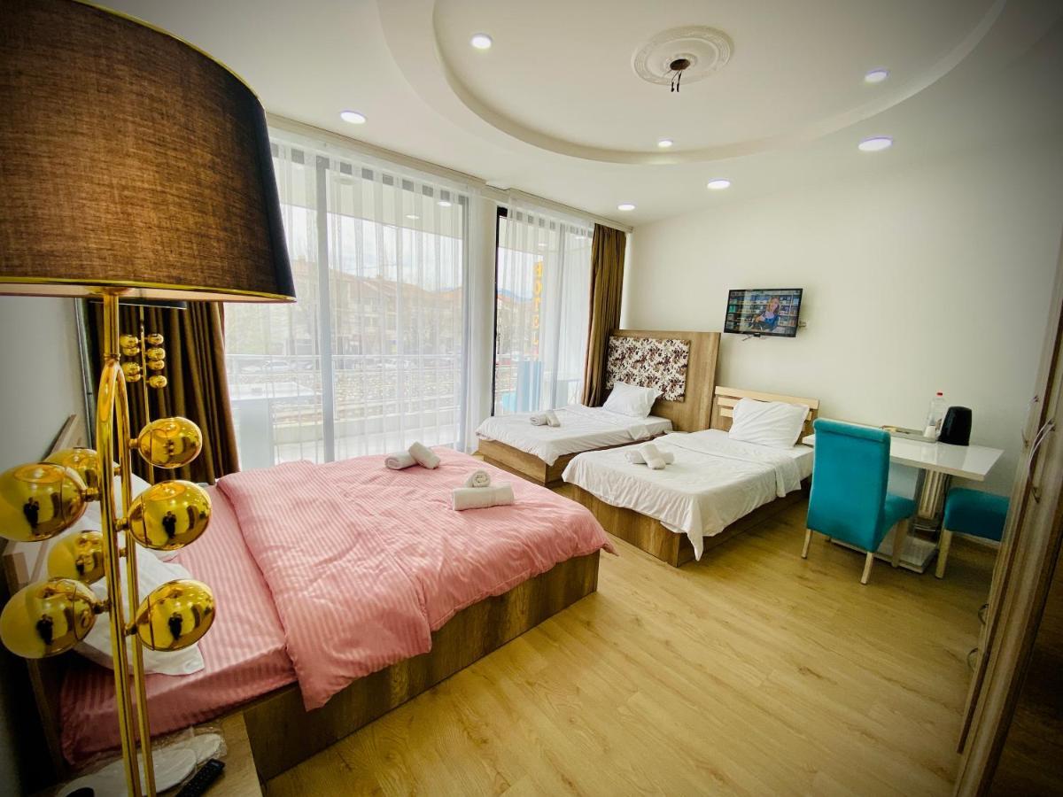 Hotel Perla 프리즈렌 외부 사진